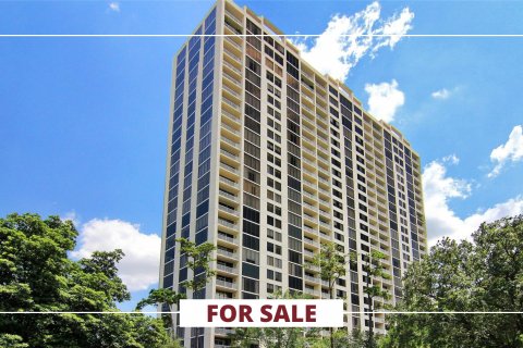 121 N Post Oak Lane #701